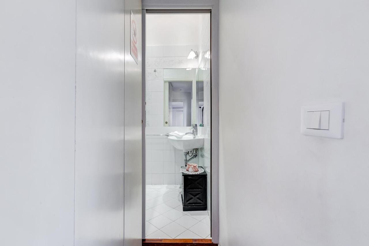 Saint Peter Elegance Domus Apartment Рим Екстериор снимка